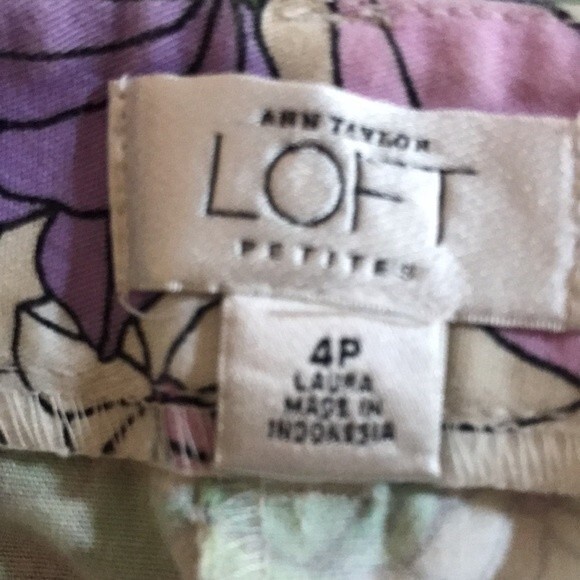 Ann Taylor Loft Capris 4 PT - Picture 7 of 7